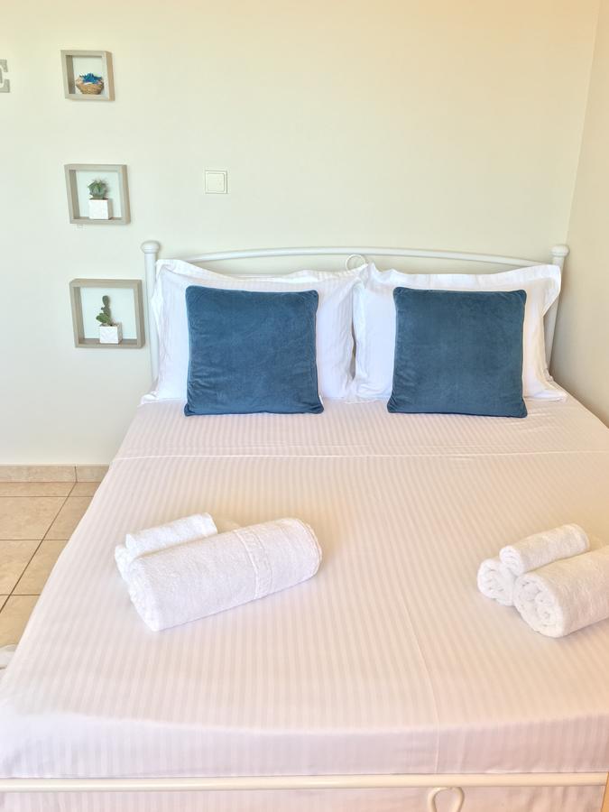Koumpe Blue Sea View Apartment Rethimnon Buitenkant foto